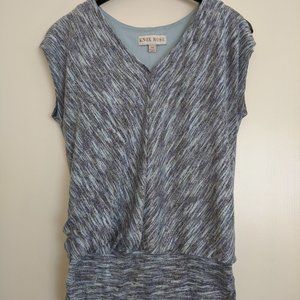 🎏3 for $20🎏 KNOX ROSE top, size XS, lined and side ruching